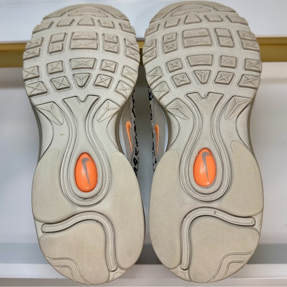 🐆 Nike Air Max 97 Leopard Print CW5595-001 Women 7.5 EUC Animal Print Icon 🐆 - Picture 7 of 15